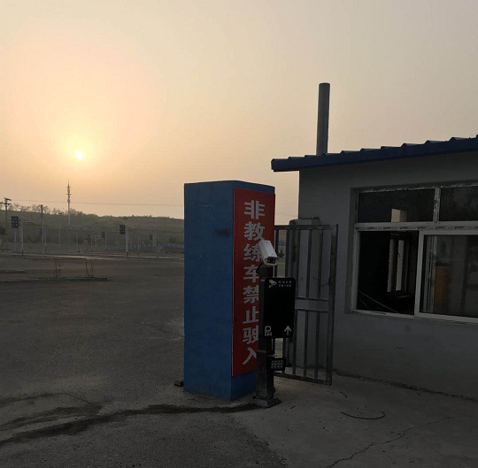 駕校車牌識(shí)別門禁系統(tǒng)